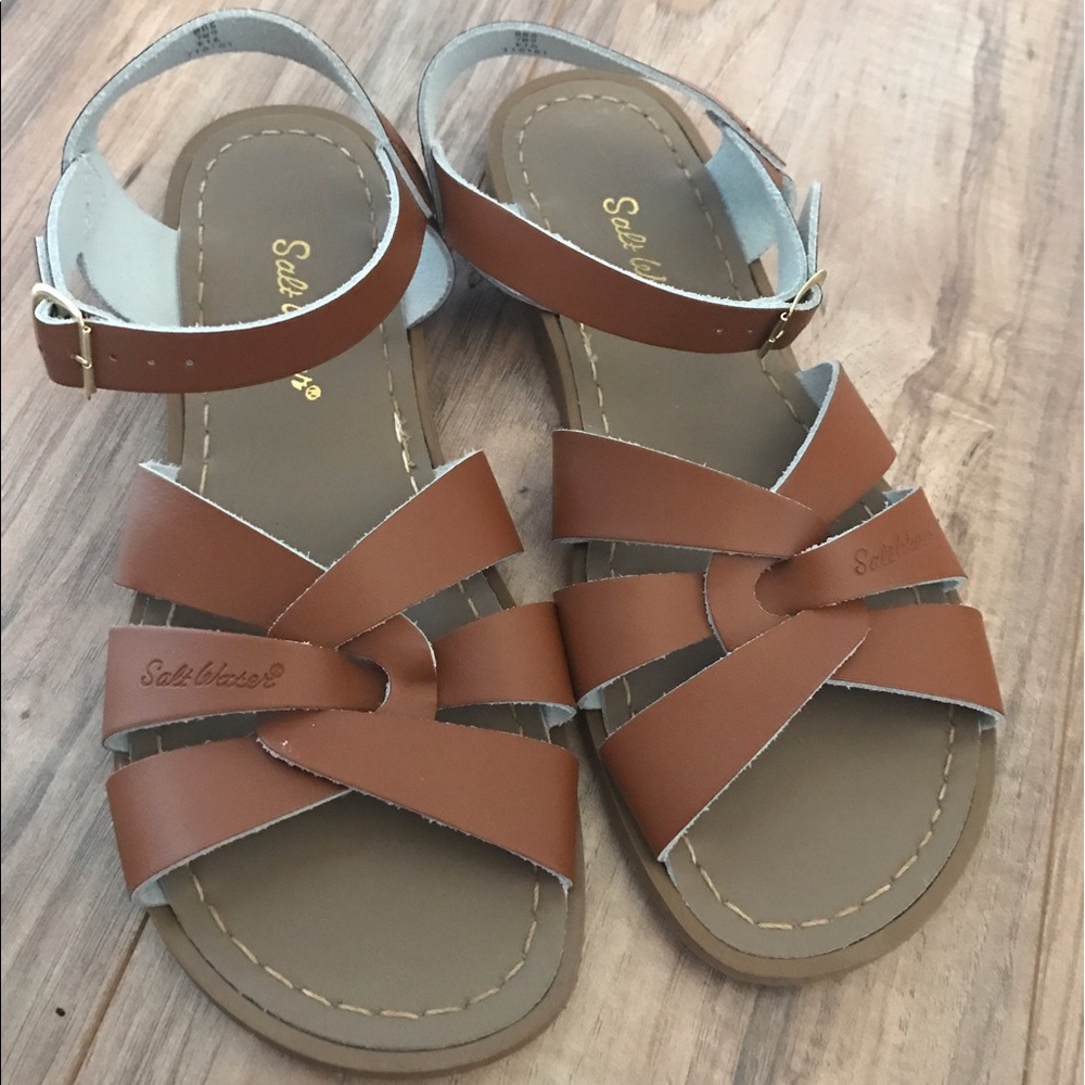 Saltwater sandals